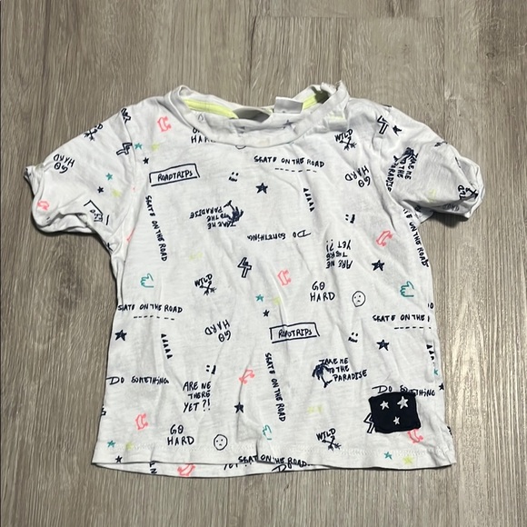Kids Graphic White T-Shirt - Picture 1 of 1
